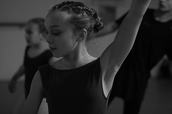 Kate Ingram teaching at the Willenhall studio