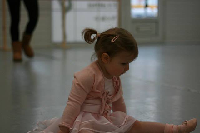 Toddler ballet floor work